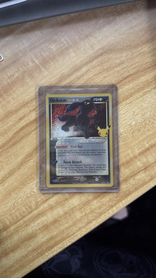 Pokémon TCG Karta Umbreon Celebrations 17/17